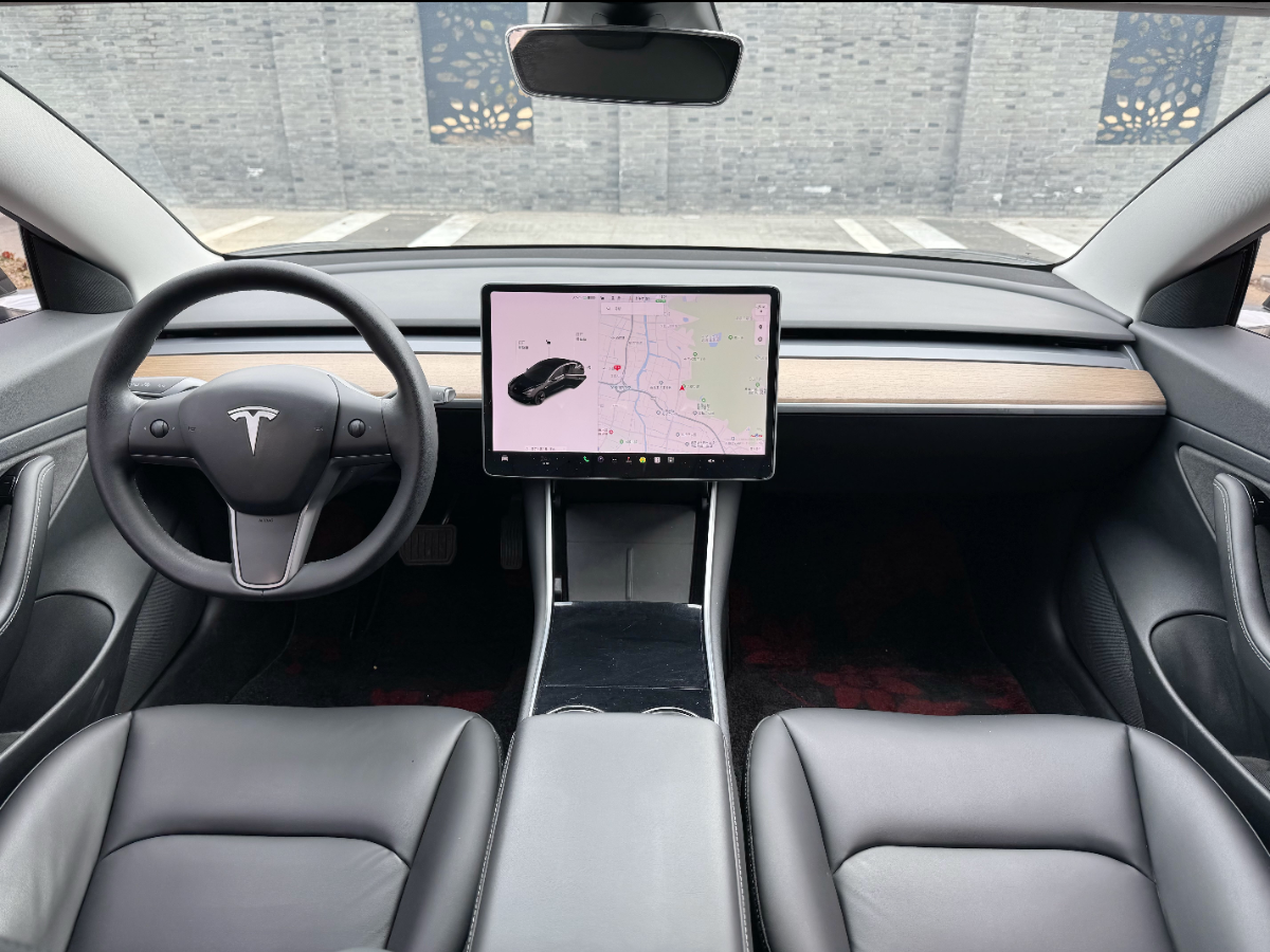 特斯拉 Model 3  2019款 標準續(xù)航后驅升級版圖片