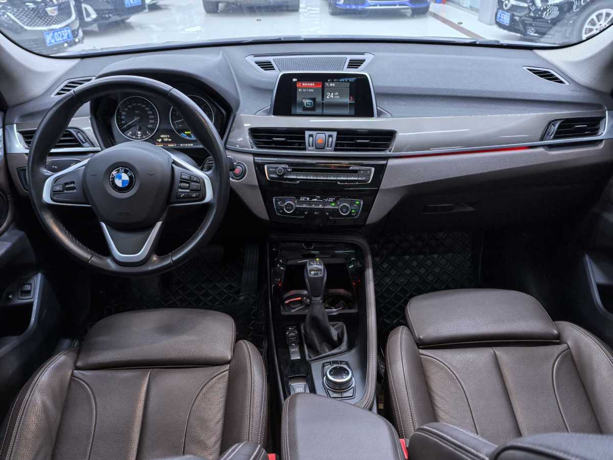 寶馬 寶馬X1新能源  2018款 xDrive25Le 豪華型圖片