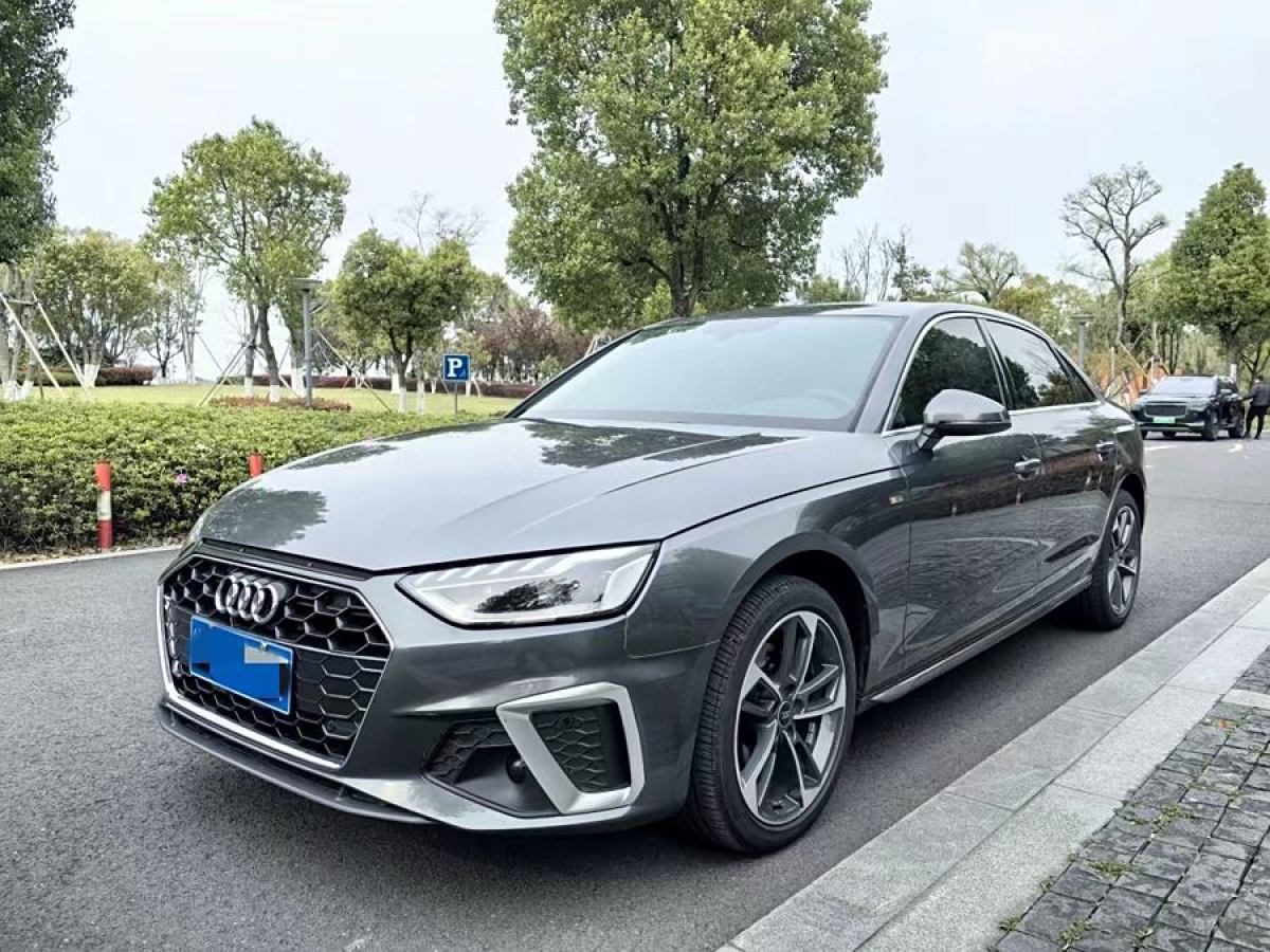 2022年7月奧迪 奧迪A4L  2022款 40 TFSI 時(shí)尚動(dòng)感型