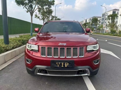 2014年3月 Jeep 大切諾基(進口) 3.0L 舒享導(dǎo)航版圖片