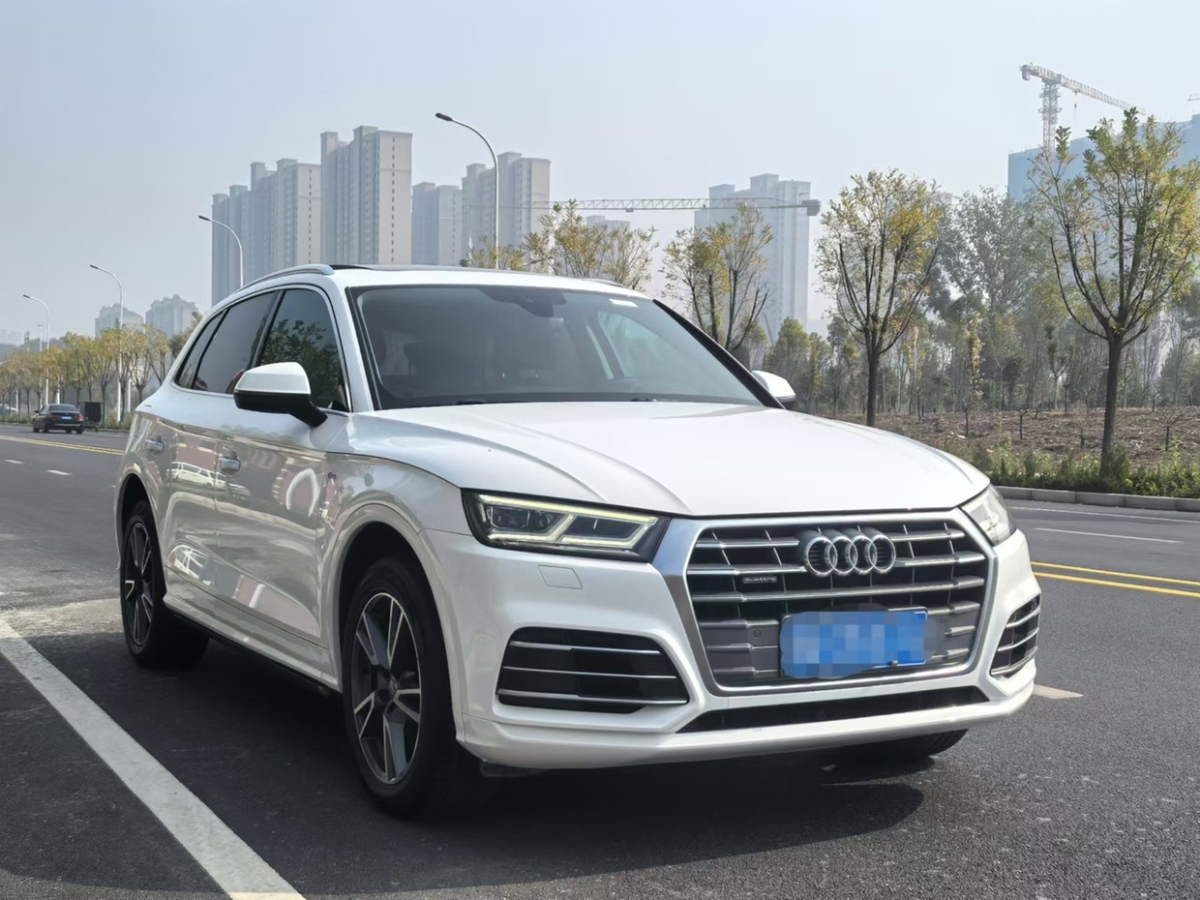 2019年6月奧迪 奧迪Q5L  2018款 40 TFSI 榮享時尚型