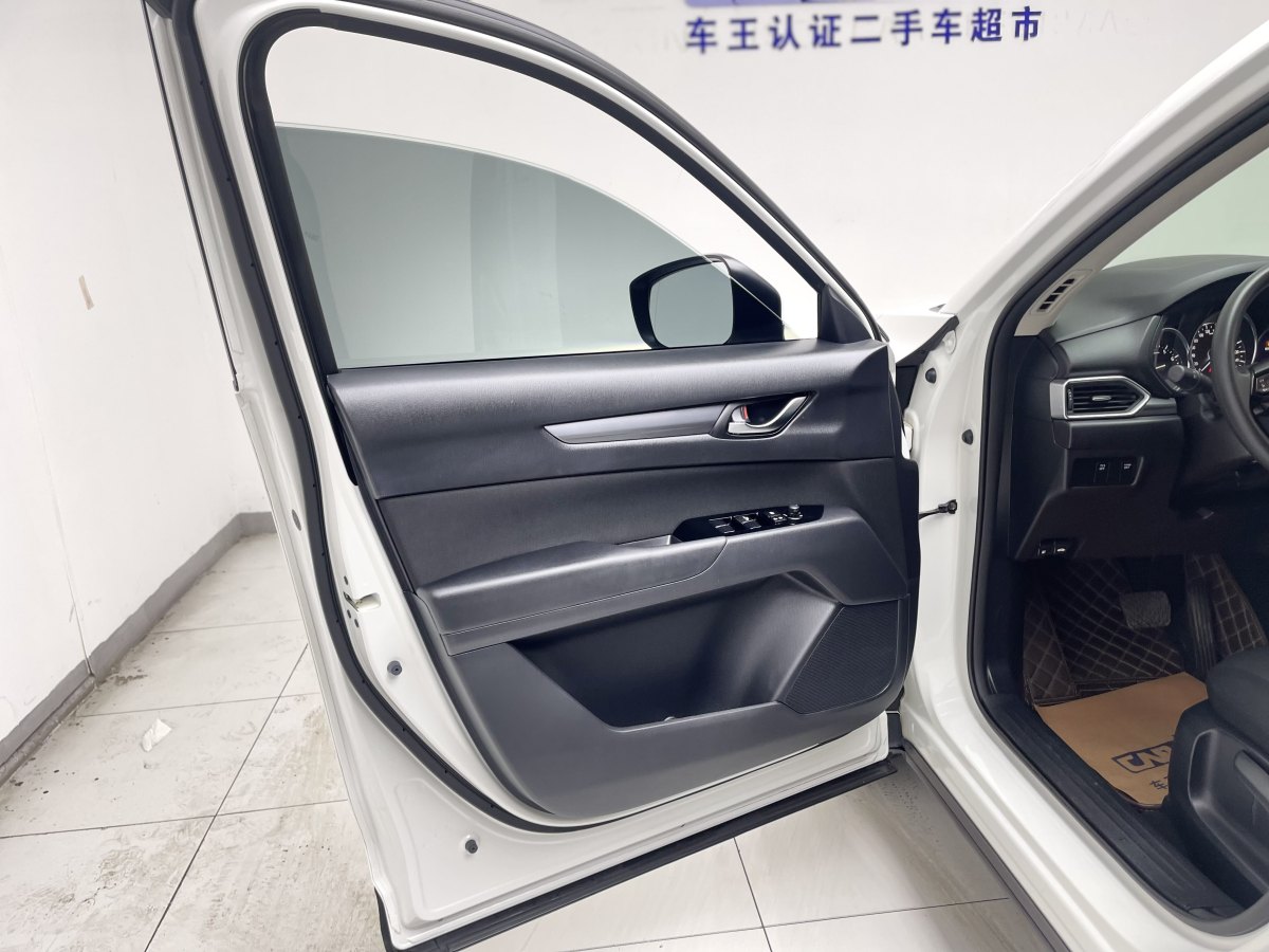 馬自達(dá) CX-5  2022款 2.0L 自動(dòng)兩驅(qū)舒適型圖片