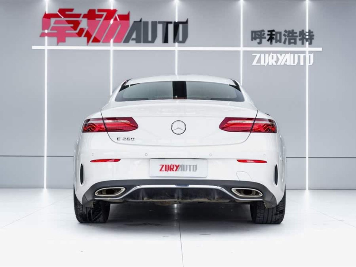 奔馳 奔馳E級(jí)  2020款 E 260 轎跑車圖片
