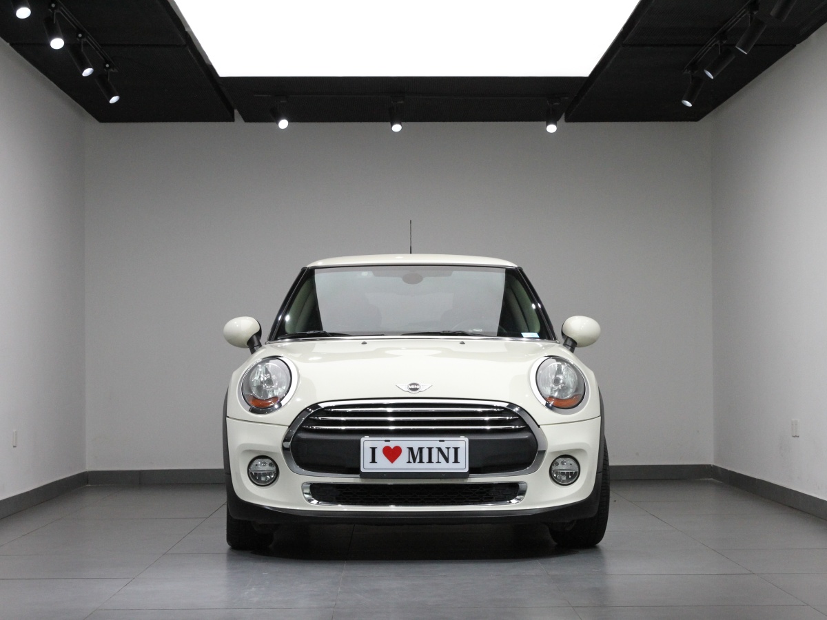 MINI MINI  2016款 1.2T ONE 先鋒派圖片