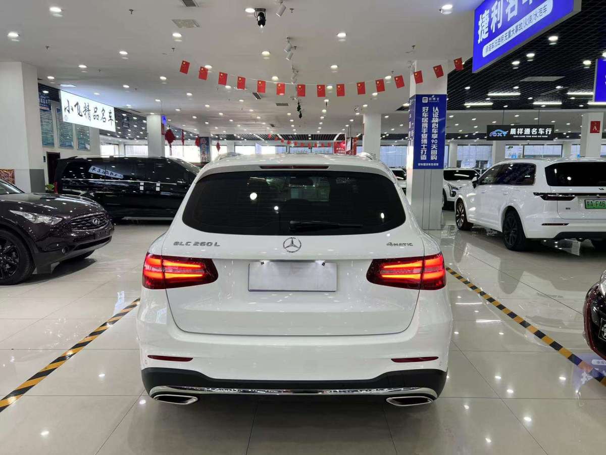 奔馳 奔馳GLC  2019款 GLC 260 4MATIC 動(dòng)感型圖片