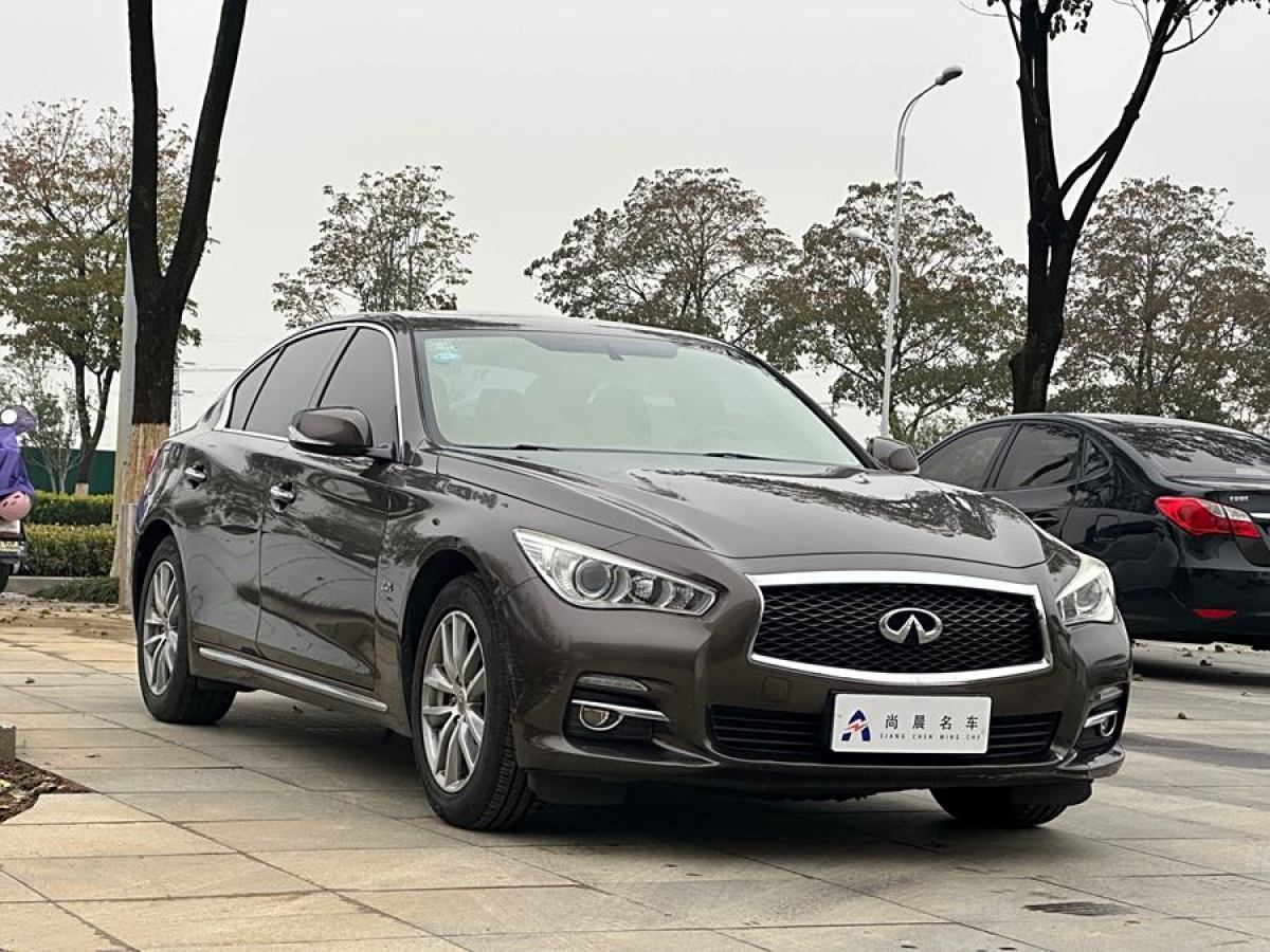 英菲尼迪 Q50L  2015款 2.0T 舒適版圖片