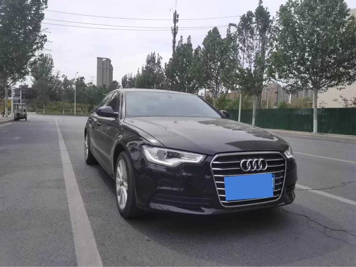 奧迪 奧迪A6L  2014款 TFSI 標(biāo)準(zhǔn)型圖片
