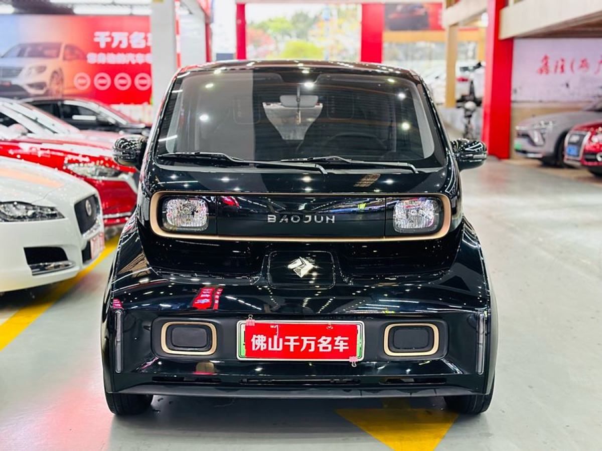 寶駿 寶駿KiWi EV  2022款 設(shè)計師輕享版 三元鋰圖片