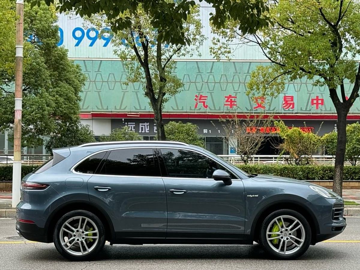 保時(shí)捷 Cayenne新能源  2020款 Cayenne E-Hybrid 2.0T圖片