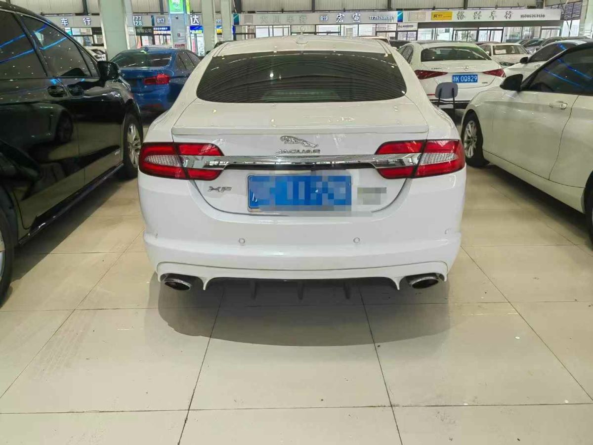 2015年5月捷豹 XE  2015款 2.0T 200PS R-Sport