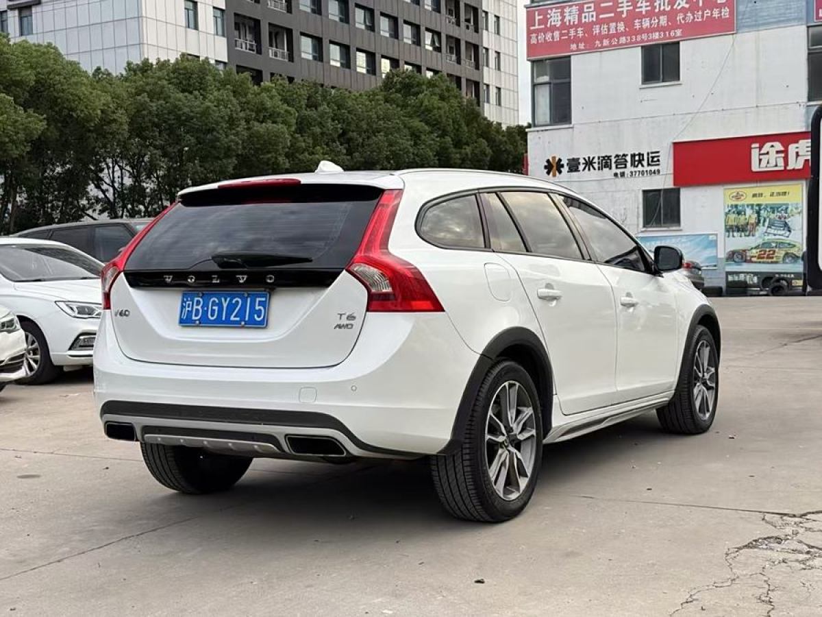 2016年6月沃爾沃 V60  2016款 Cross Country T6 AWD