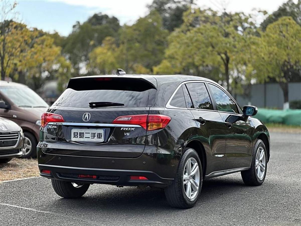 謳歌 RDX  2013款 3.0L 兩驅(qū)精英版圖片