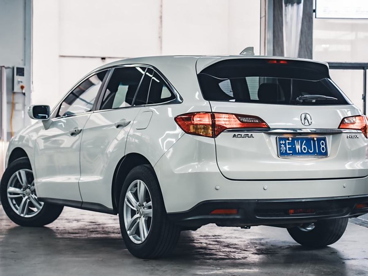 2014年7月謳歌 RDX  2013款 3.0L 兩驅(qū)精英版