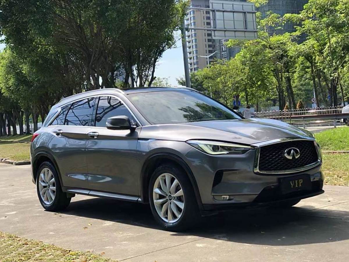 2018年11月英菲尼迪 QX50  2018款 2.0T 四驅菁英版