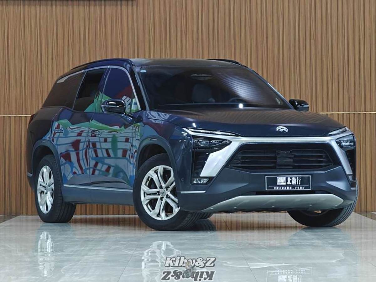 蔚來(lái) ES8  2020款 415KM 基準(zhǔn)版 六座版圖片