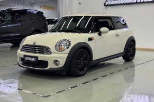 MINI MINI 1.6L ONE 限量第一款