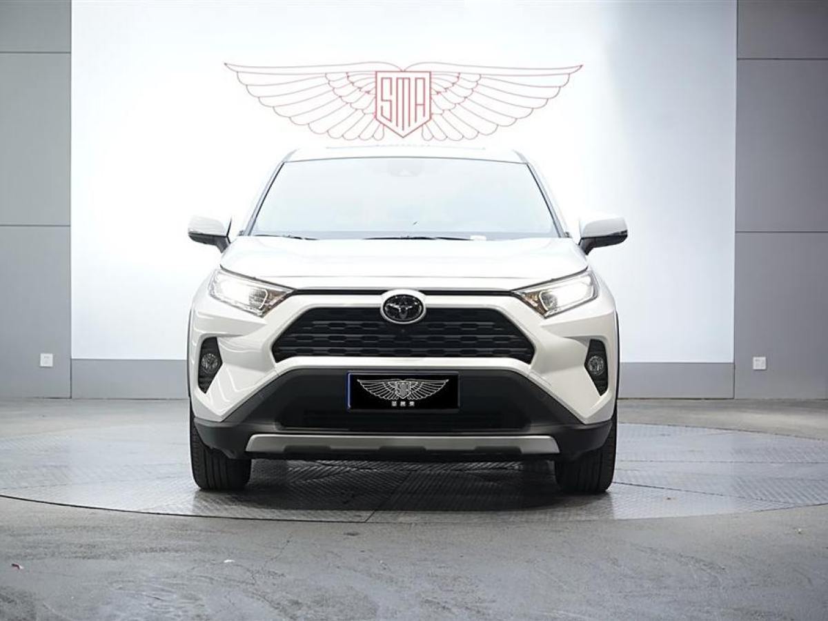 2022年4月豐田 RAV4榮放  2021款 2.0L CVT兩驅(qū)風(fēng)尚版