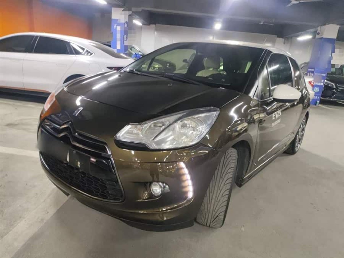 DS DS 3經(jīng)典  2012款 1.6L 至尊版圖片