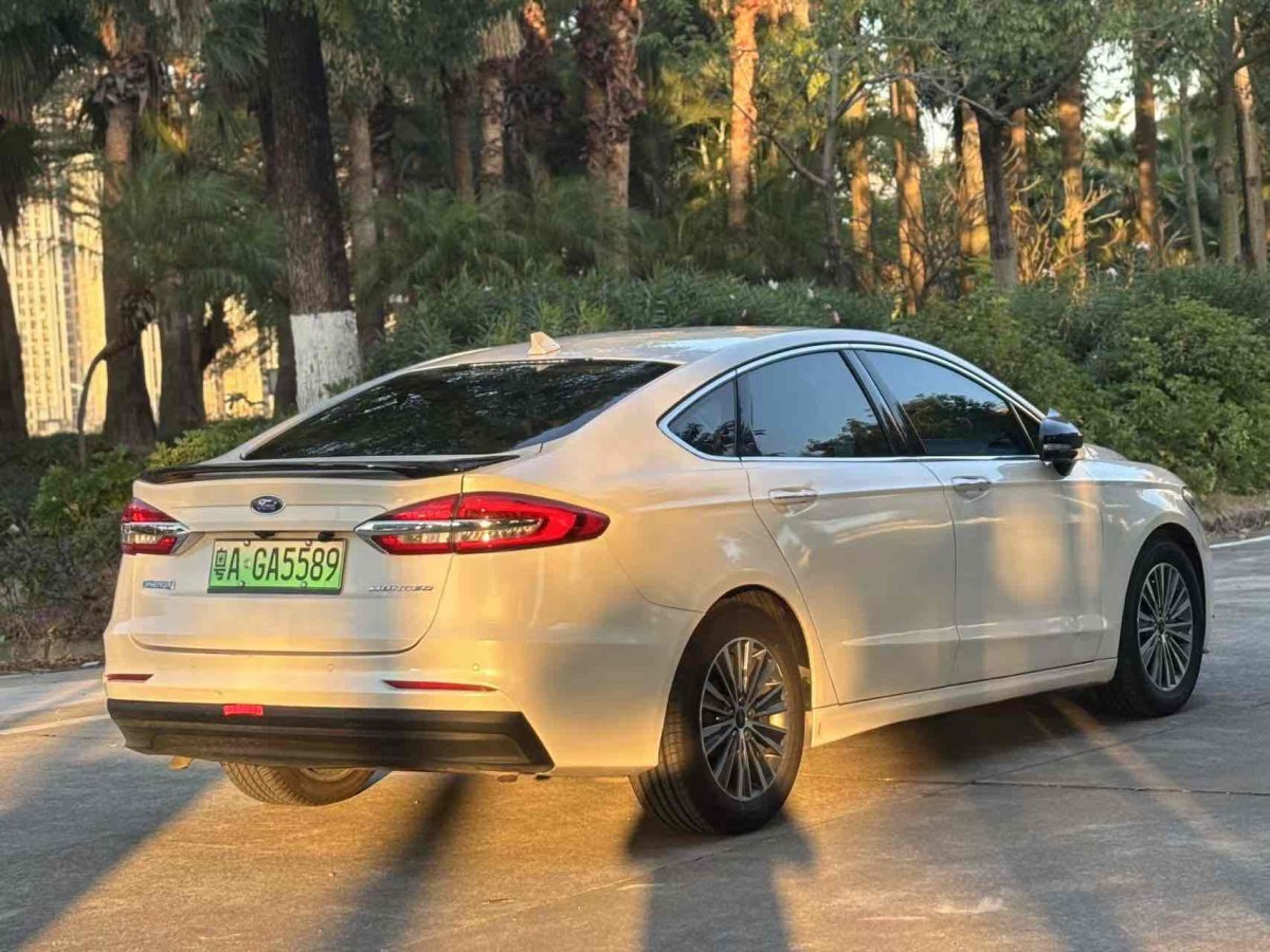 福特 蒙迪歐新能源  2018款  2.0 PHEV 智控豪華型 國(guó)VI圖片