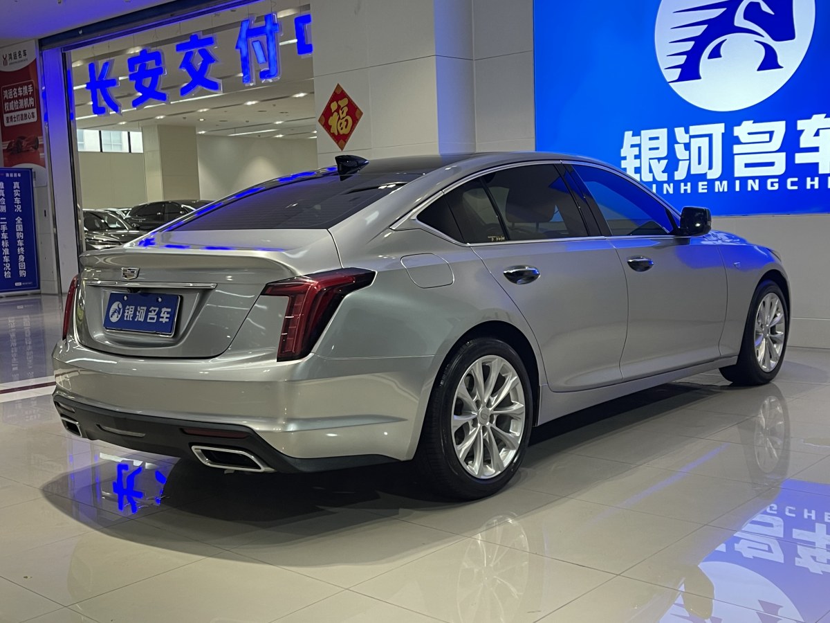 凱迪拉克 CT5  2023款 28T 豪華型（標(biāo)準(zhǔn)版）圖片