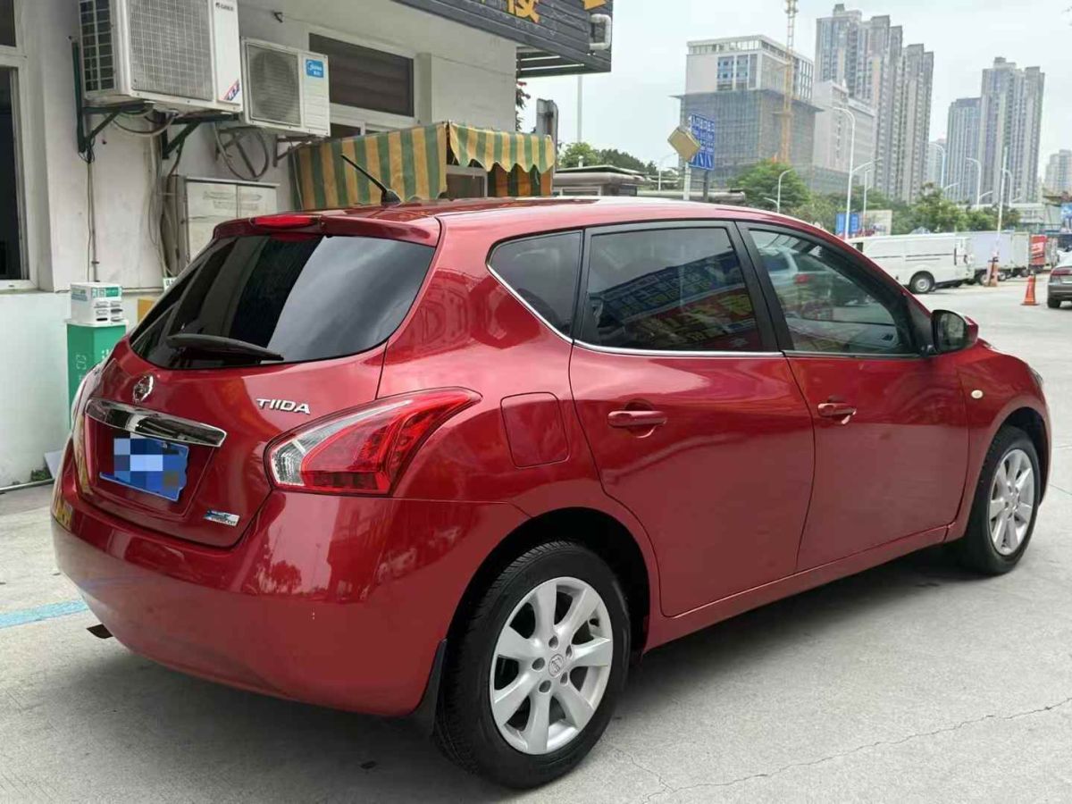 啟辰 R50  2013款 1.6L 北斗導(dǎo)航版圖片