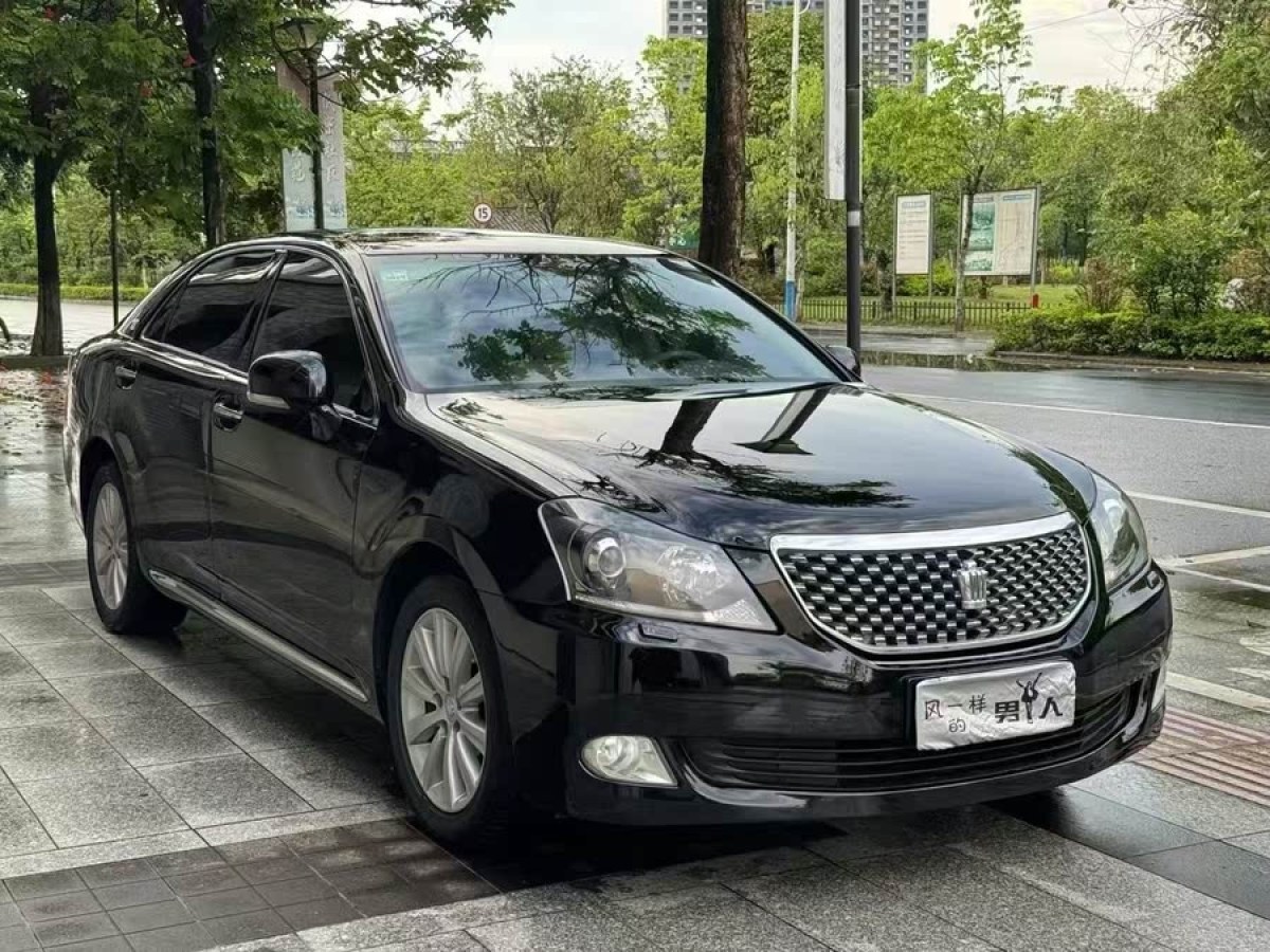 豐田 皇冠  2010款 2.5L Royal 真皮天窗版圖片