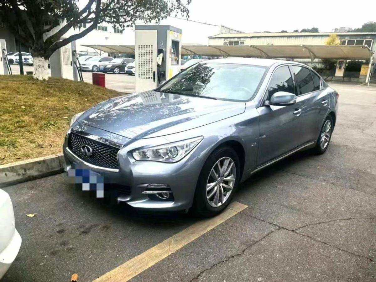 英菲尼迪 Q50L  2016款 2.0T 悅享版圖片