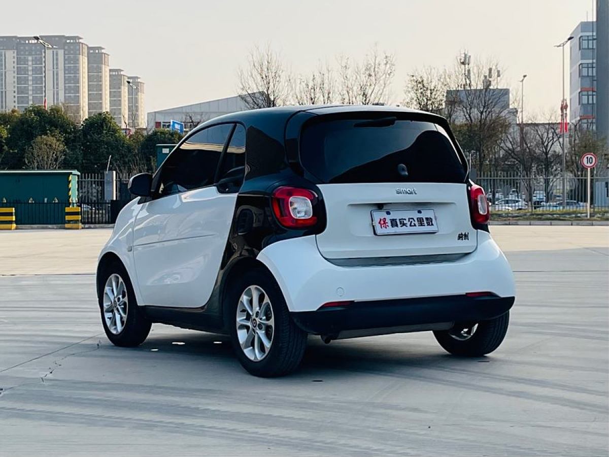 smart fortwo  2015款 1.0L 52千瓦硬頂靈動版圖片