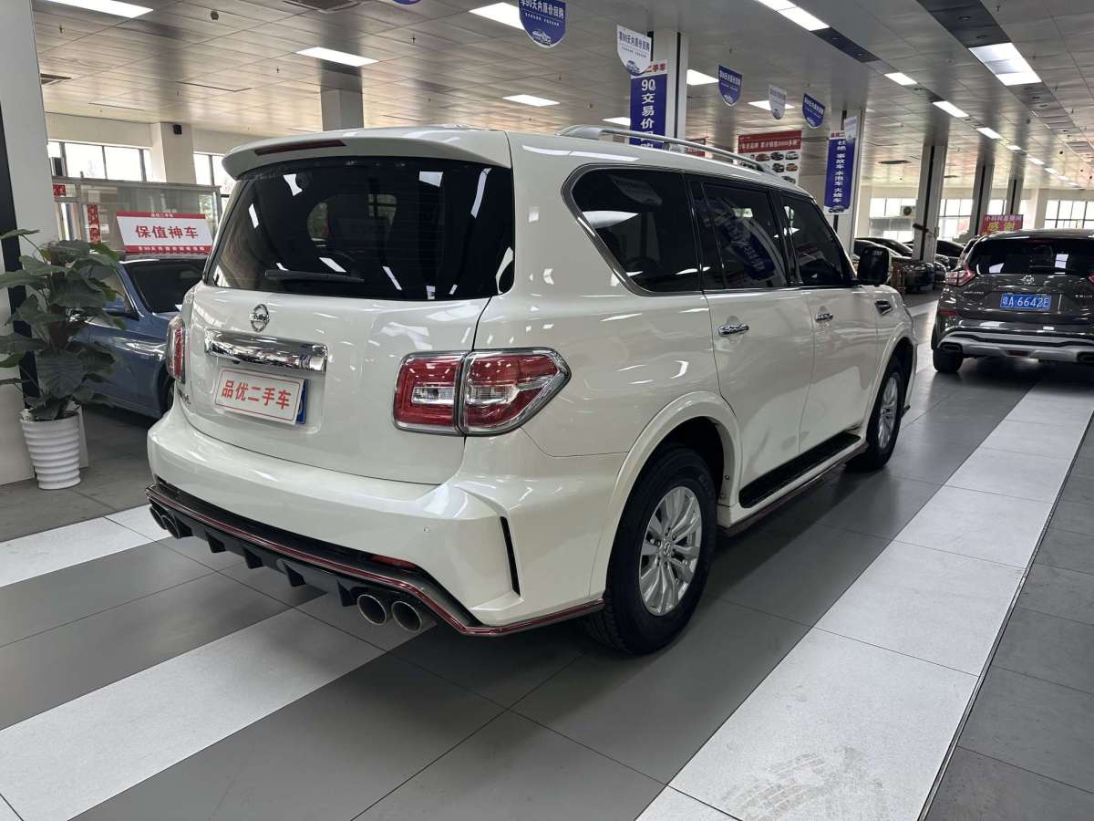 日產(chǎn) 途樂  2018款 4.0L 領(lǐng)英型圖片