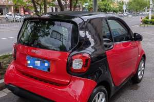 fortwo smart 1.0L 52千瓦硬顶激情版