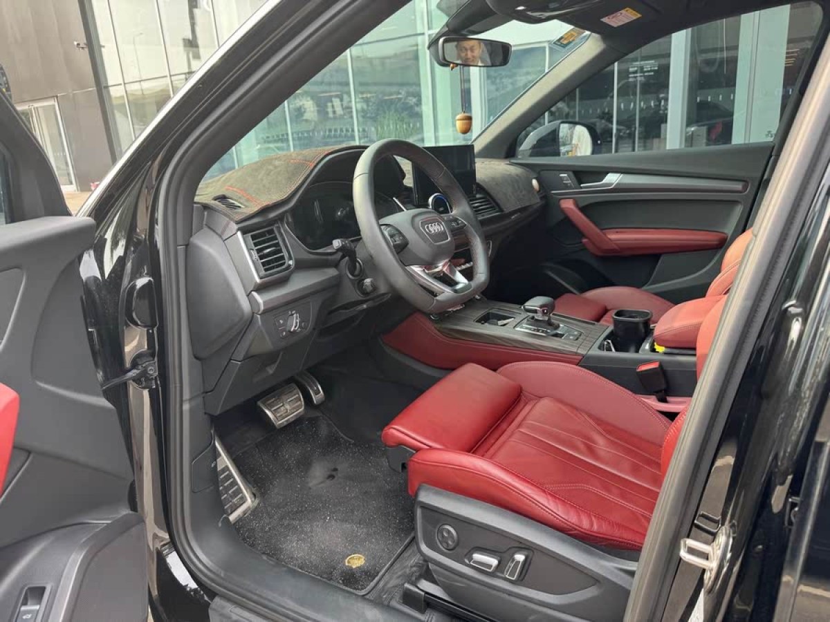 奧迪 奧迪Q5L  2024款 40 TFSI 豪華動感型圖片