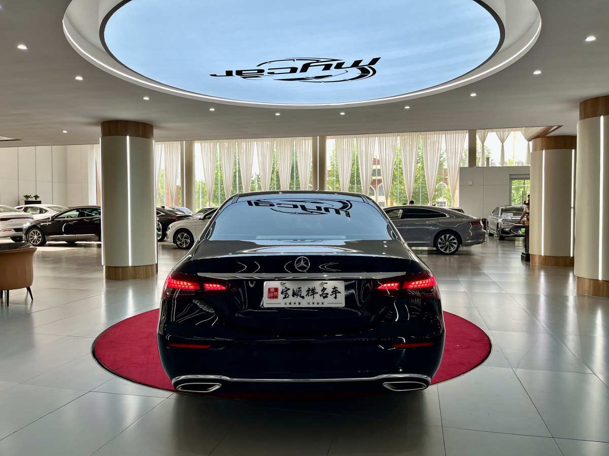 奔馳 奔馳E級  2023款 改款 E 300 L 豪華型圖片