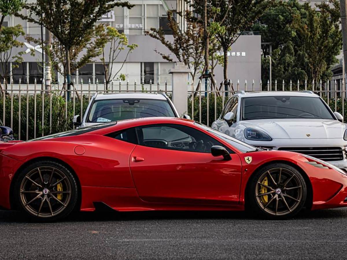 2011年3月法拉利 458  2011款 4.5L Italia