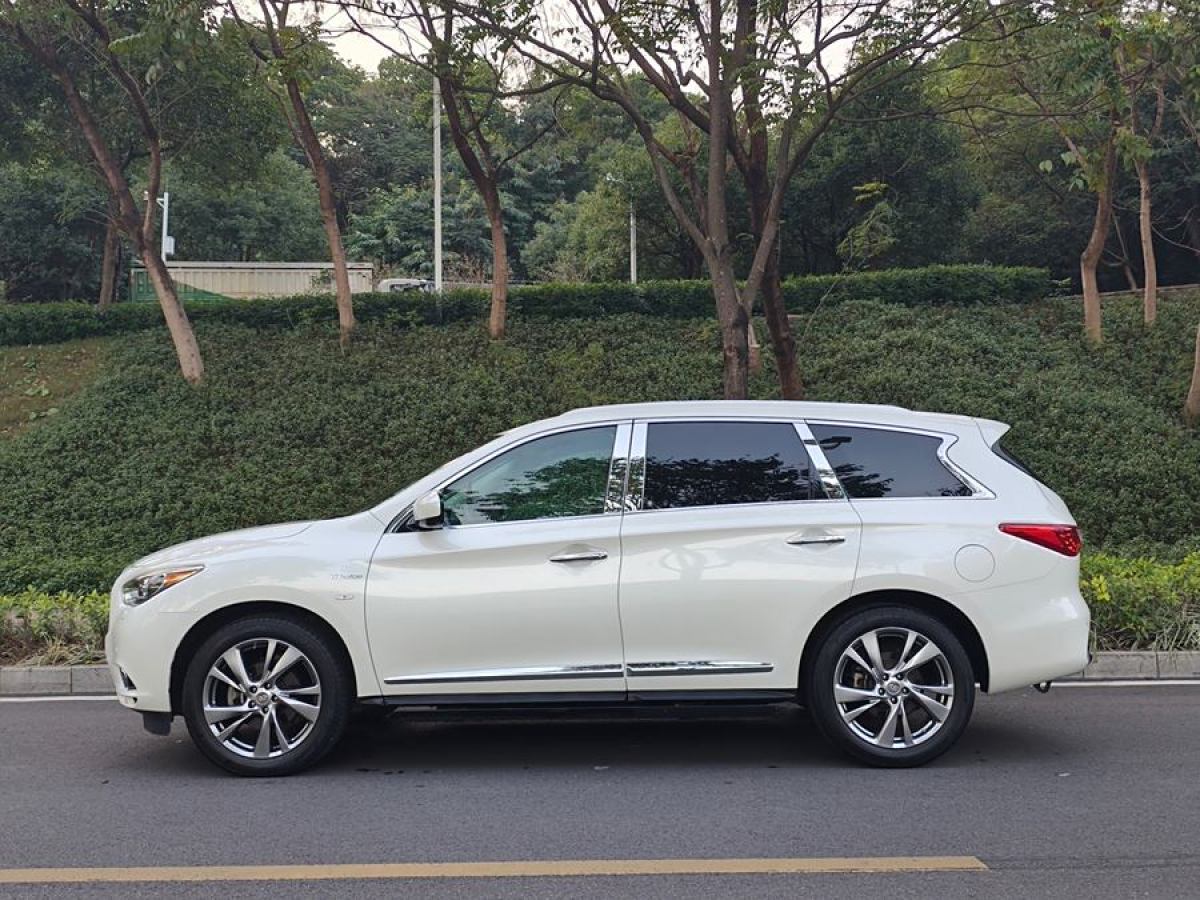 英菲尼迪 QX60  2020款 2.5 S/C Hybrid 四驅全能版圖片