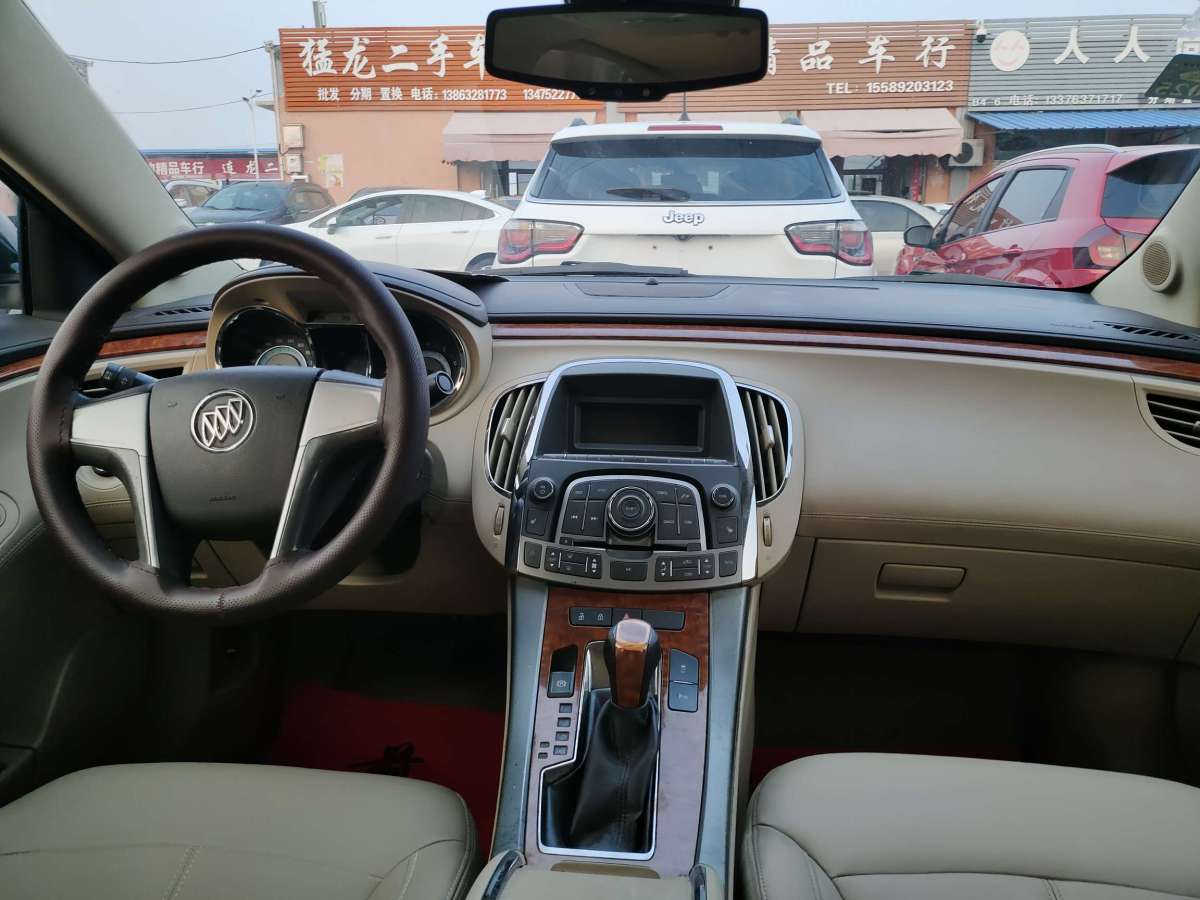 別克 君越  2013款 2.4L SIDI精英舒適型圖片