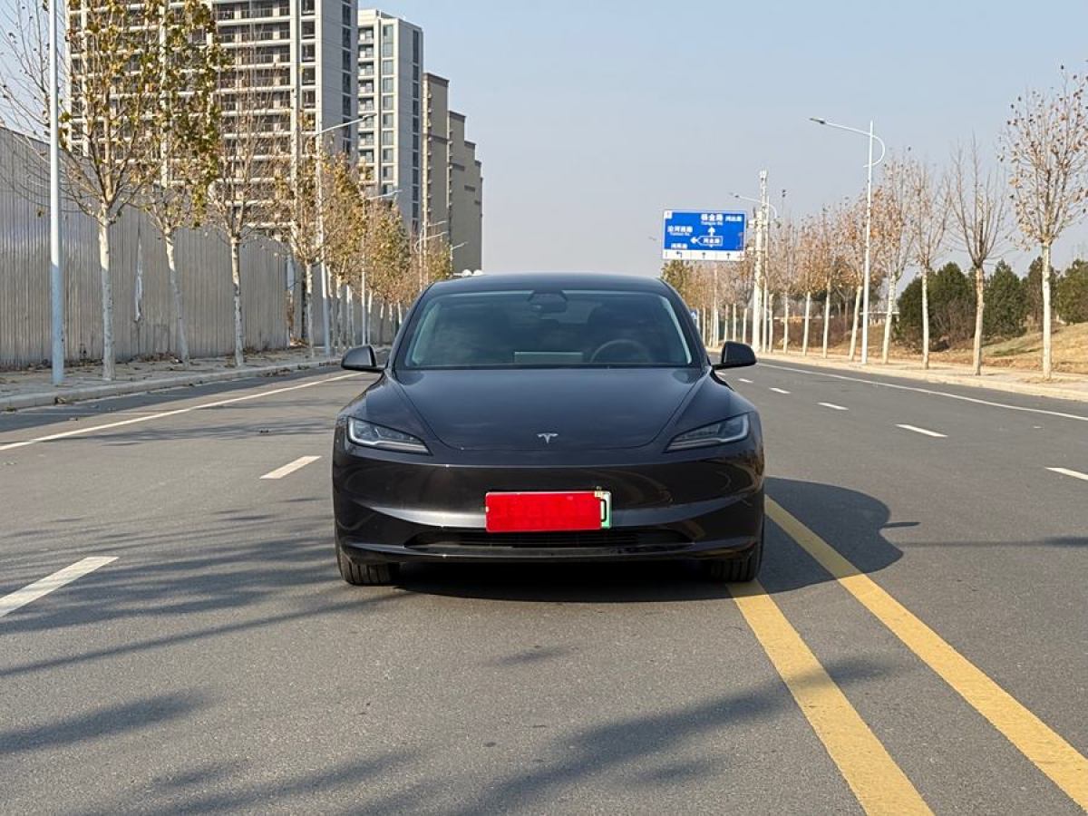 特斯拉 Model Y  2023款 后輪驅(qū)動版圖片