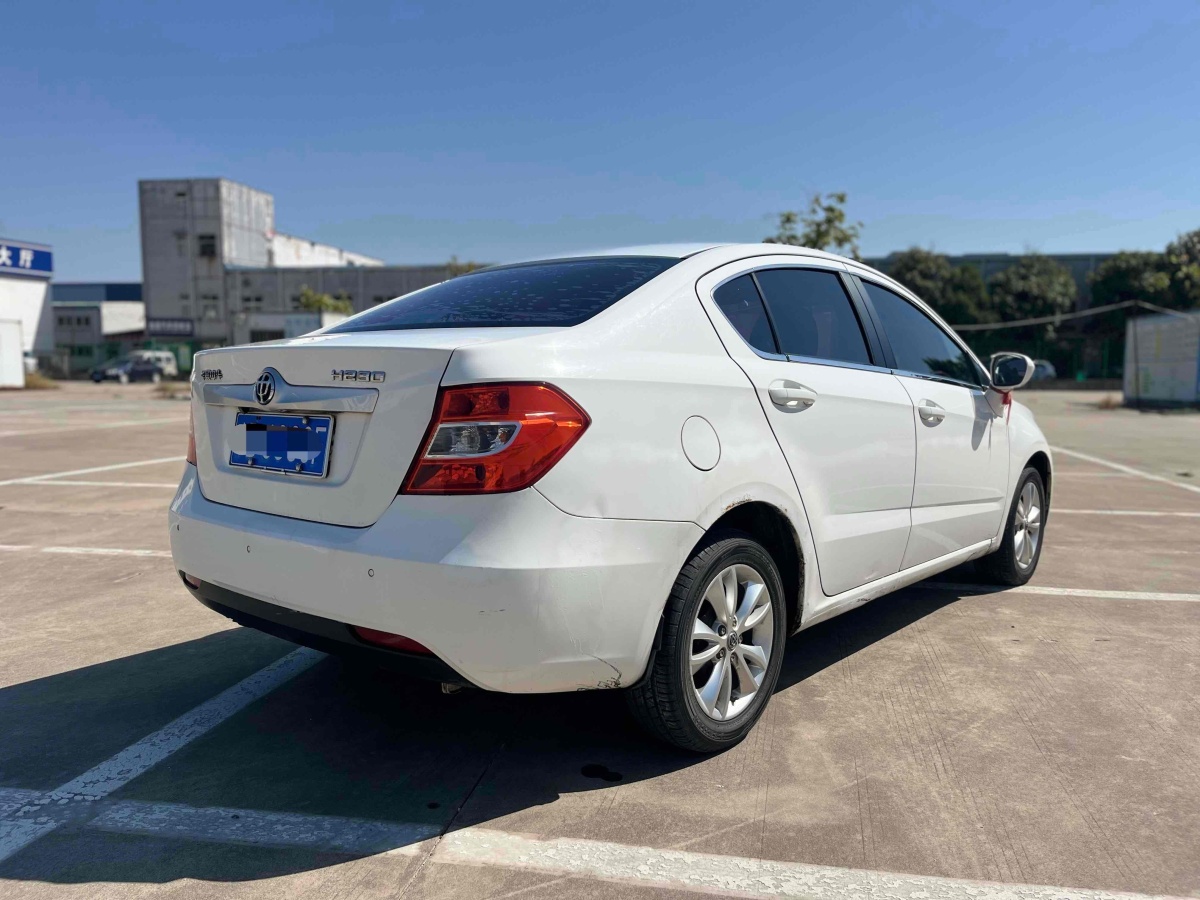 中華 H320  2012款 1.5L 手動舒適型圖片