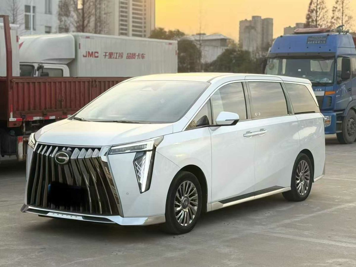 名爵 MG Cyberster  2023款 520km 傳奇四驅(qū)版圖片