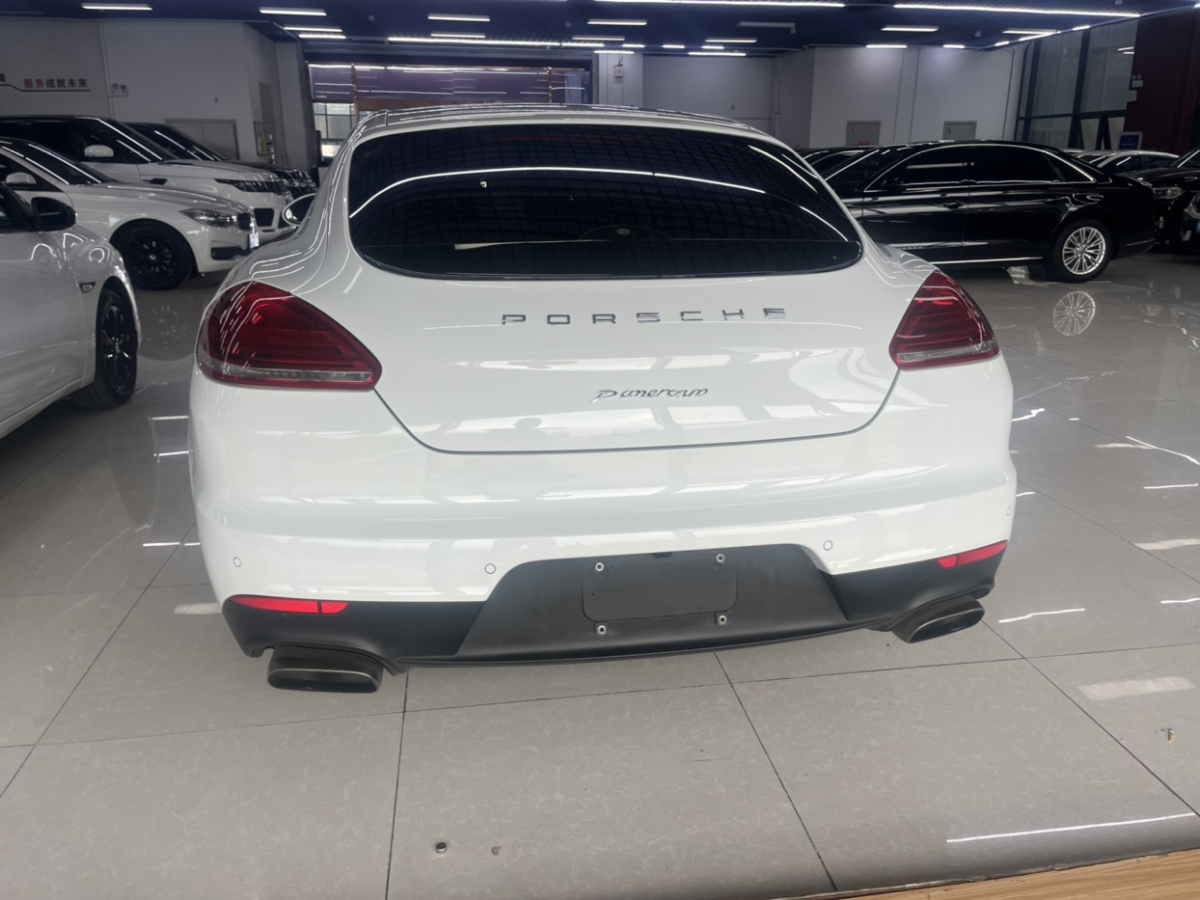 2014年7月保時捷 Panamera  2014款 Panamera 3.0T