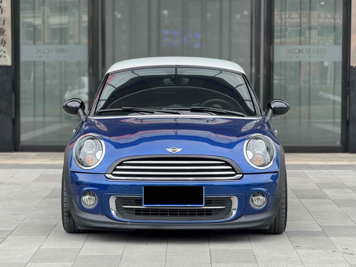 2013年5月MINI COUPE  2012款 1.6L COOPER