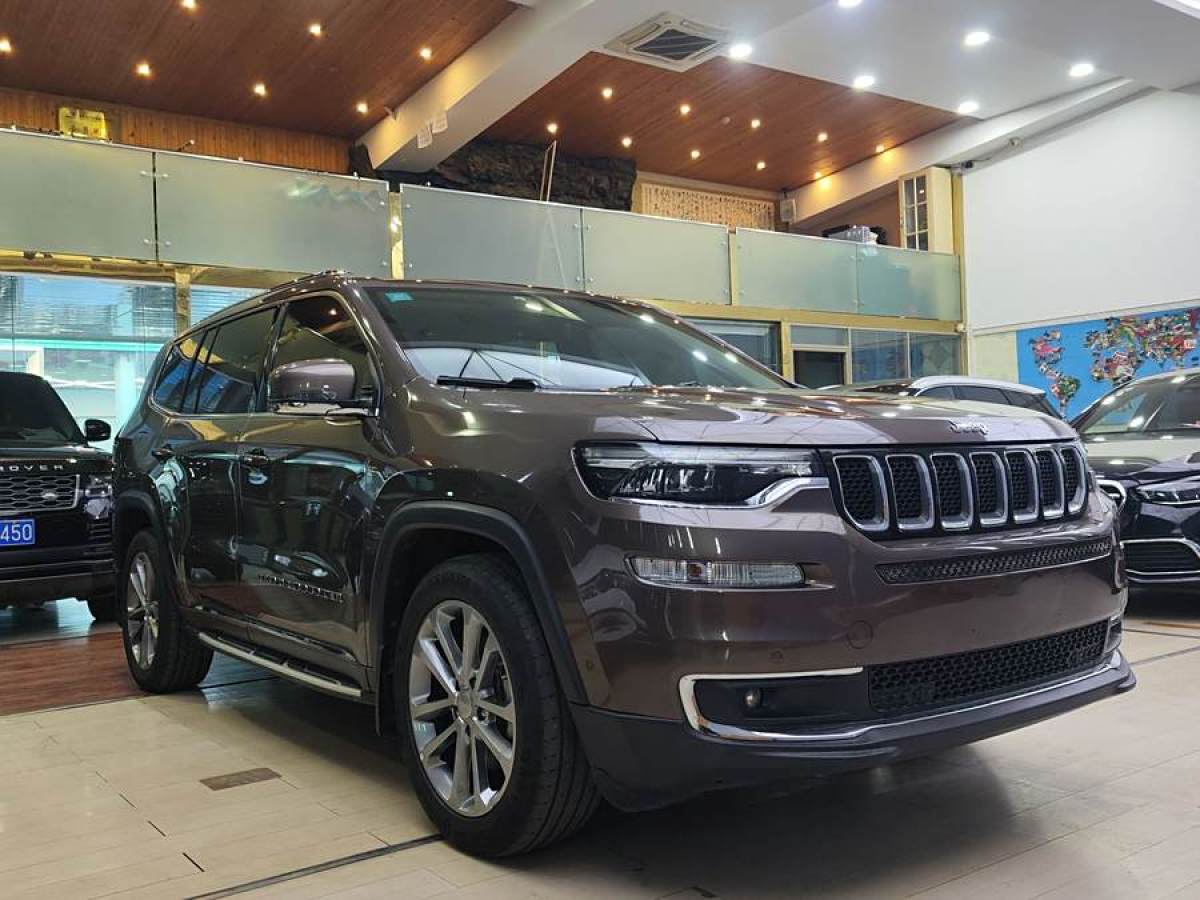 Jeep 大指揮官  2018款 2.0T 四驅(qū)尊享導(dǎo)航版 國VI圖片