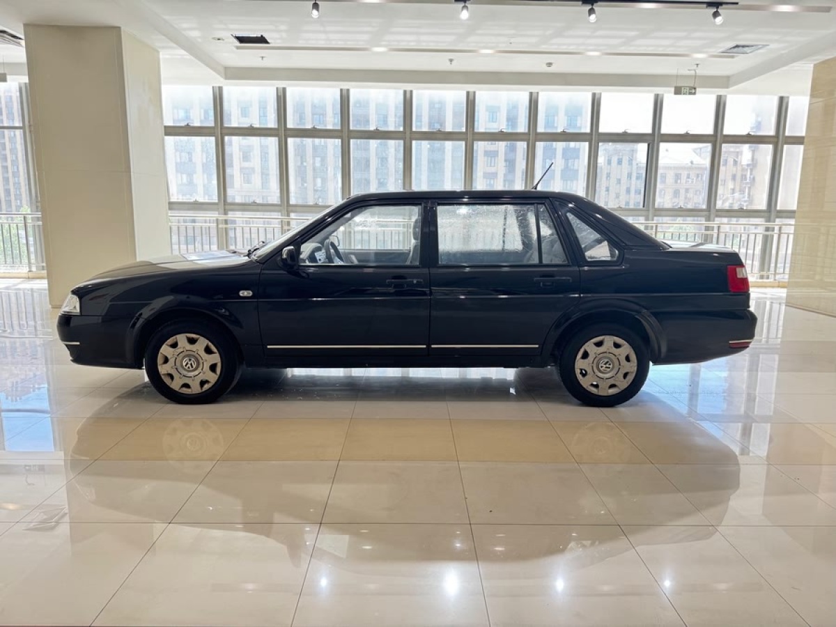 大眾 桑塔納志俊  2010款 1.6L 手動舒適型圖片