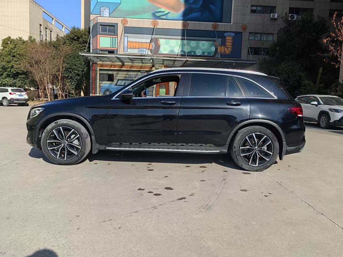 奔馳 奔馳GLC  2018款 改款 GLC 260 4MATIC 豪華型圖片