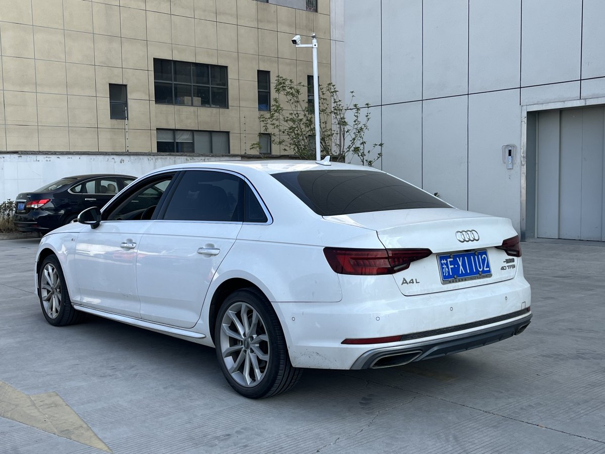 奧迪 奧迪A4L  2019款 40 TFSI 時(shí)尚型 國(guó)V圖片