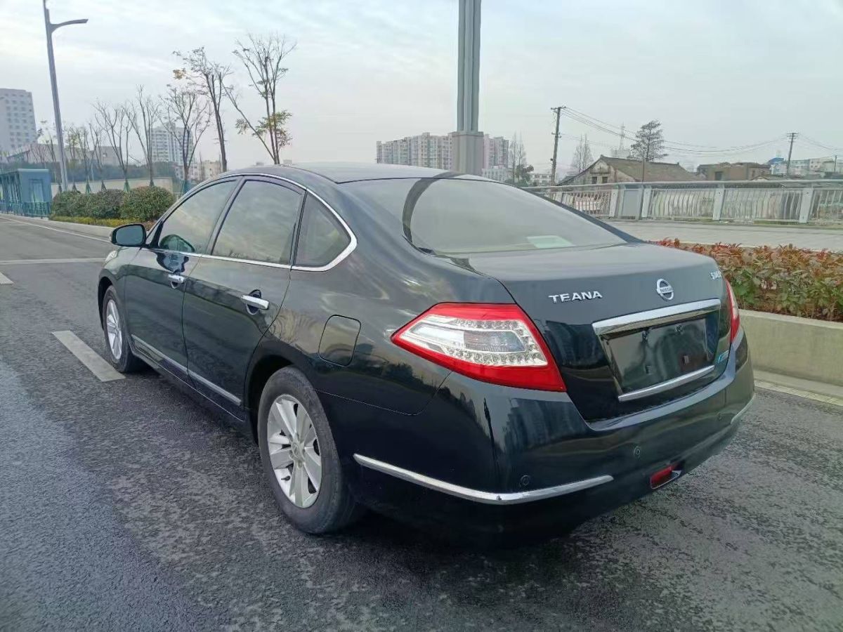 日產(chǎn) 天籟  2011款 2.0L XE標準版圖片