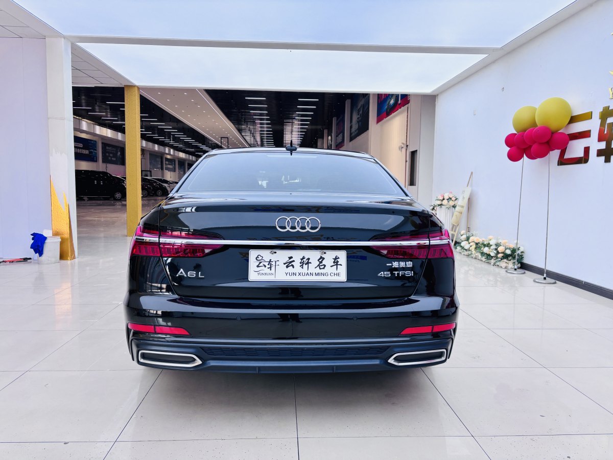 奧迪 奧迪A6L  2022款 45 TFSI 臻選動感型圖片