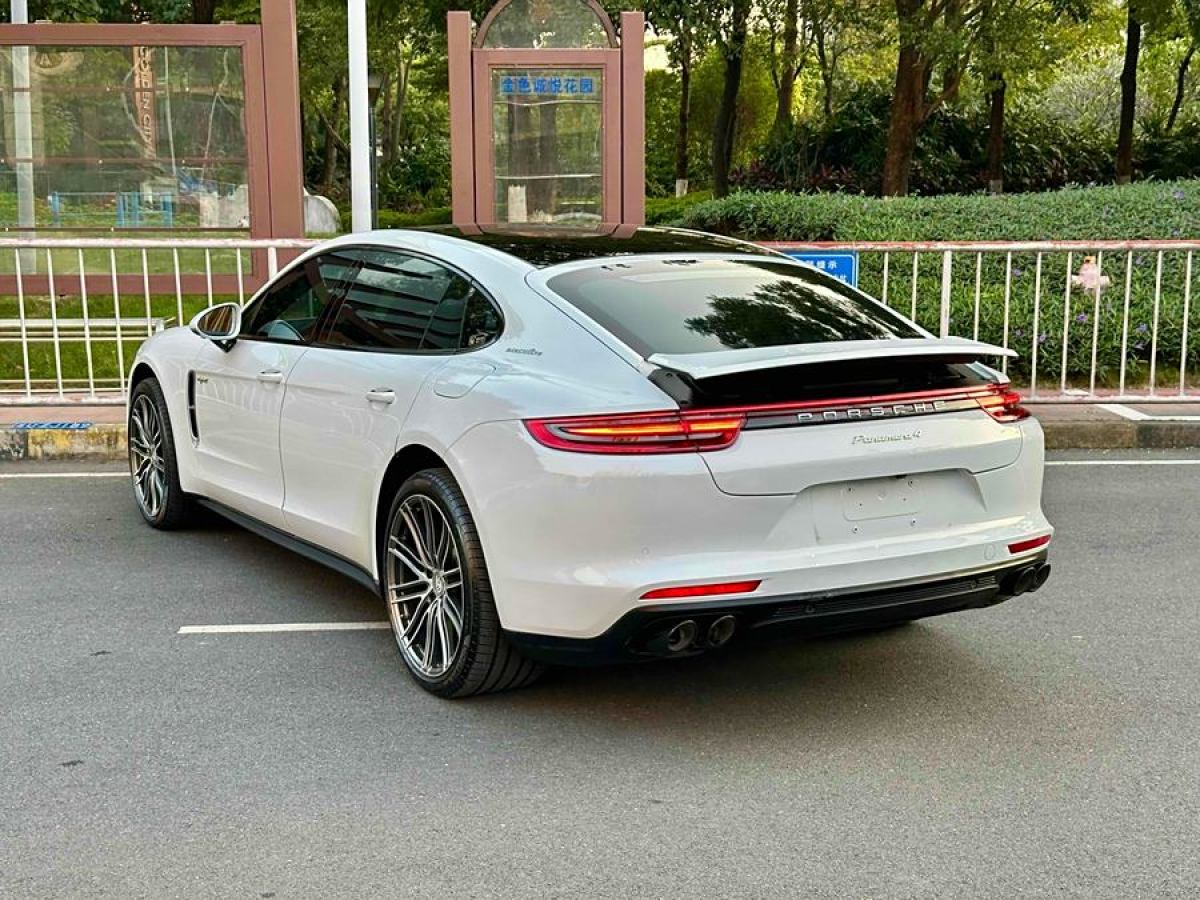 保時(shí)捷 Panamera新能源  2017款 Panamera 4 E-Hybrid 行政加長(zhǎng)版 2.9T圖片