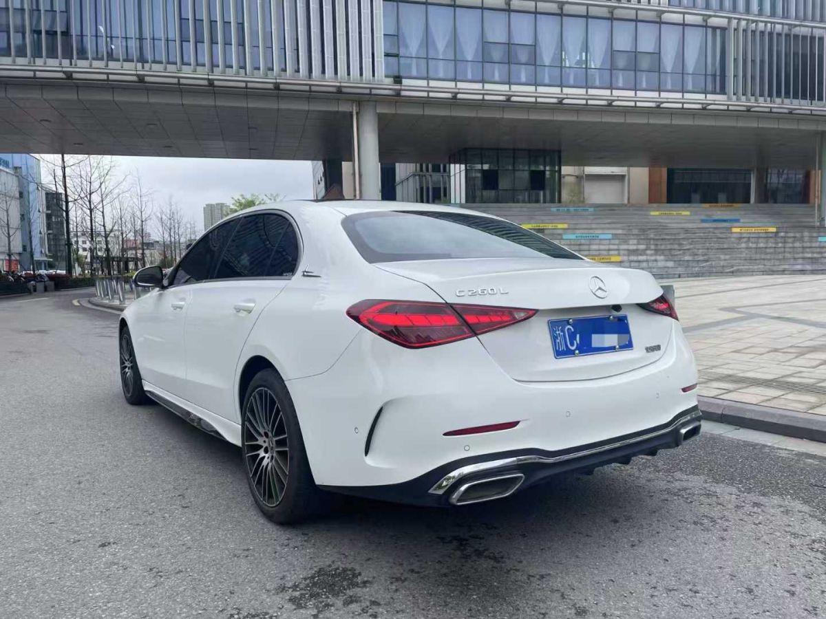 奔馳 奔馳C級  2022款 C 200 L 運(yùn)動版圖片