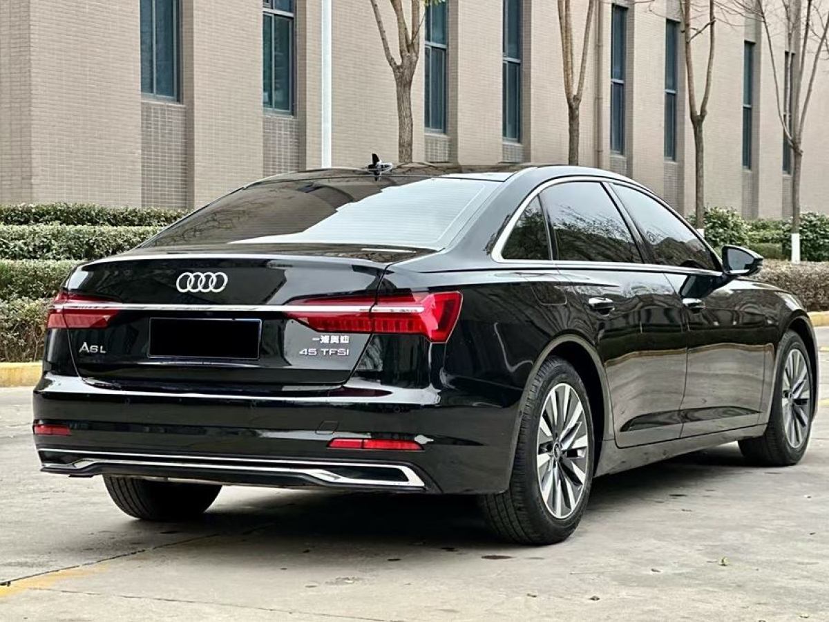 奧迪 奧迪A6L  2024款 45 TFSI 臻選致雅型圖片