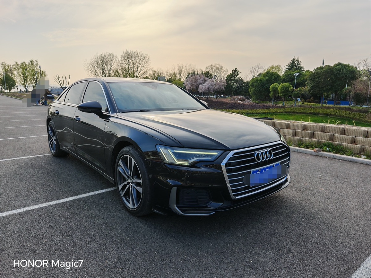 奧迪 奧迪A6L  2019款 40 TFSI 豪華動感型圖片